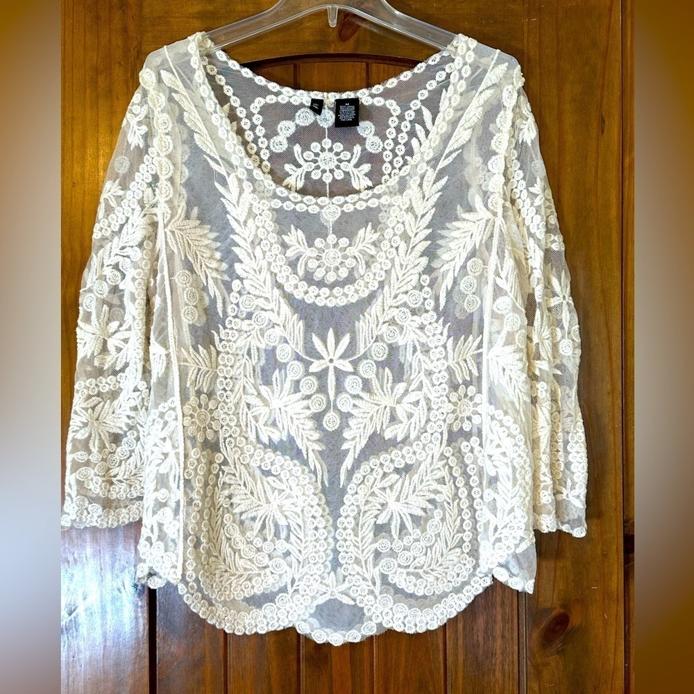 Ultra Flirt Cream Embroidered Lace Elegant Formal 3/4 Length Sleeves Top Sz M
